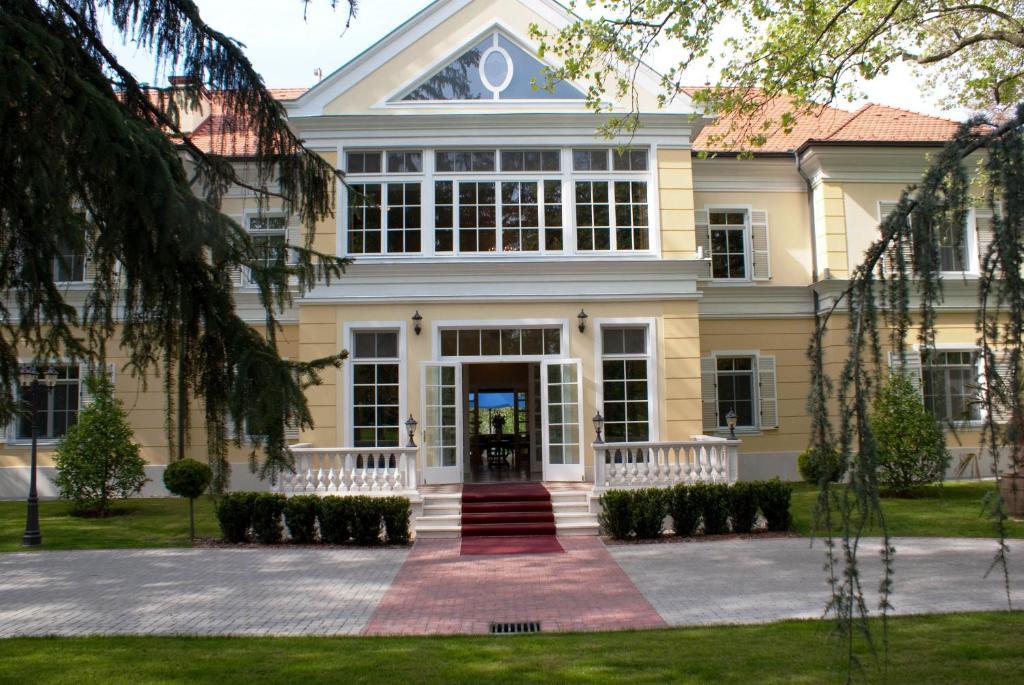 Chateau Visz Bagian luar foto